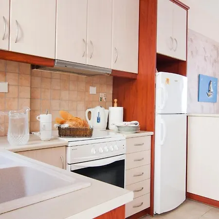 Alkyoni אגיוס ניקולאוס