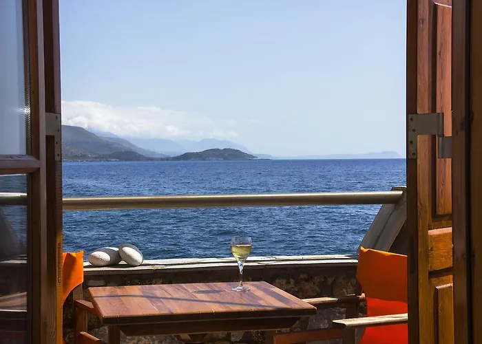 Alkyoni Apartamento *